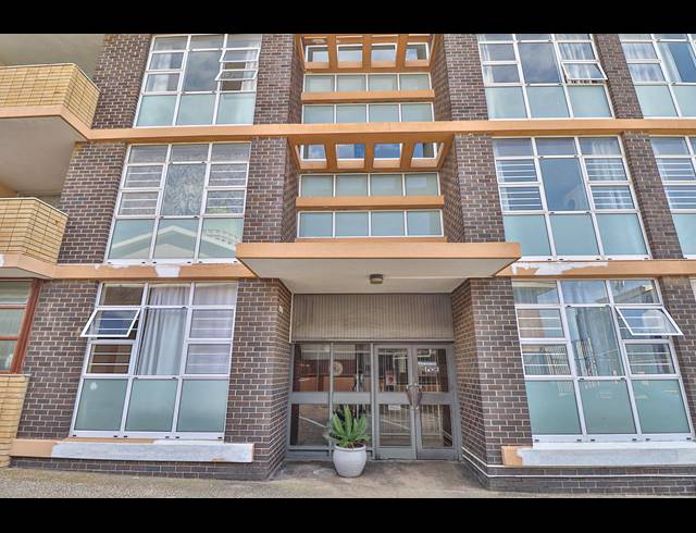 2 BEDROOM APARTMENT RENTED IN HUMEWOOD